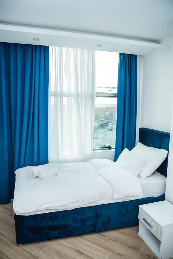 Sky Apartmani & Spa Leskovac  Luaran gambar