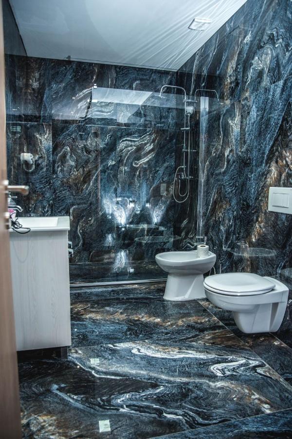 Sky Apartmani & Spa Leskovac  Luaran gambar
