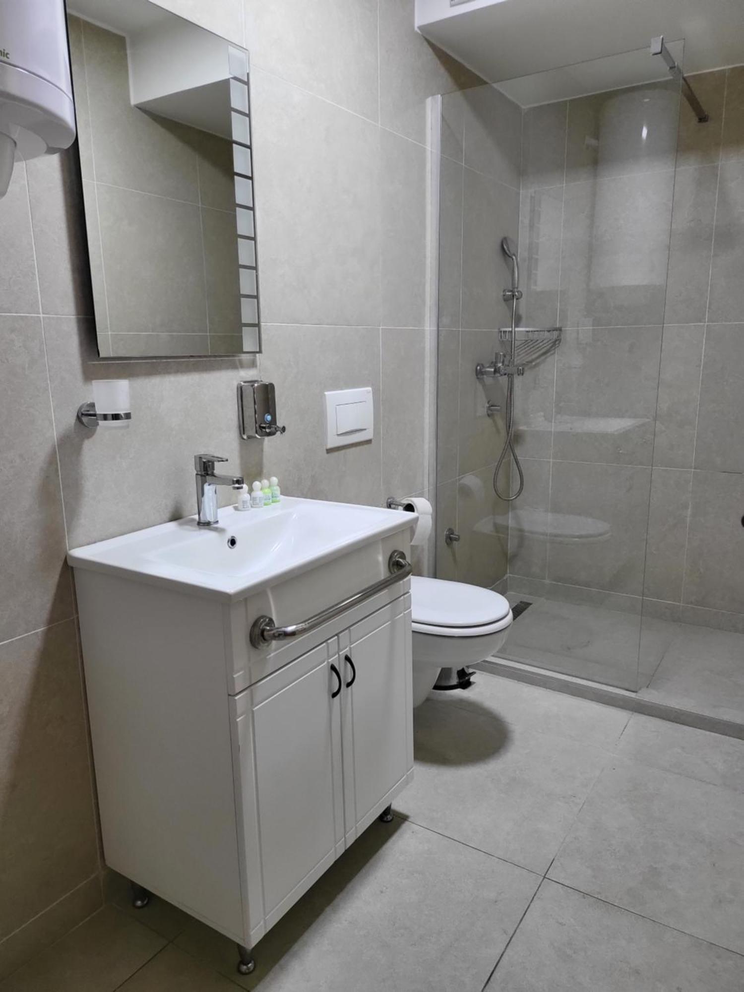Sky Apartmani & Spa Leskovac  Bilik gambar