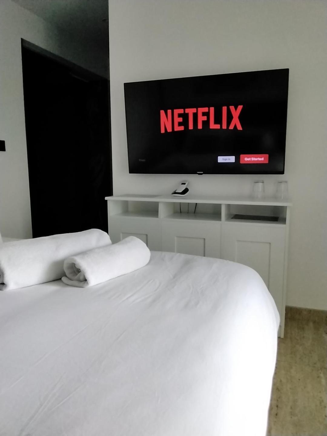 Sky Apartmani & Spa Leskovac  Bilik gambar