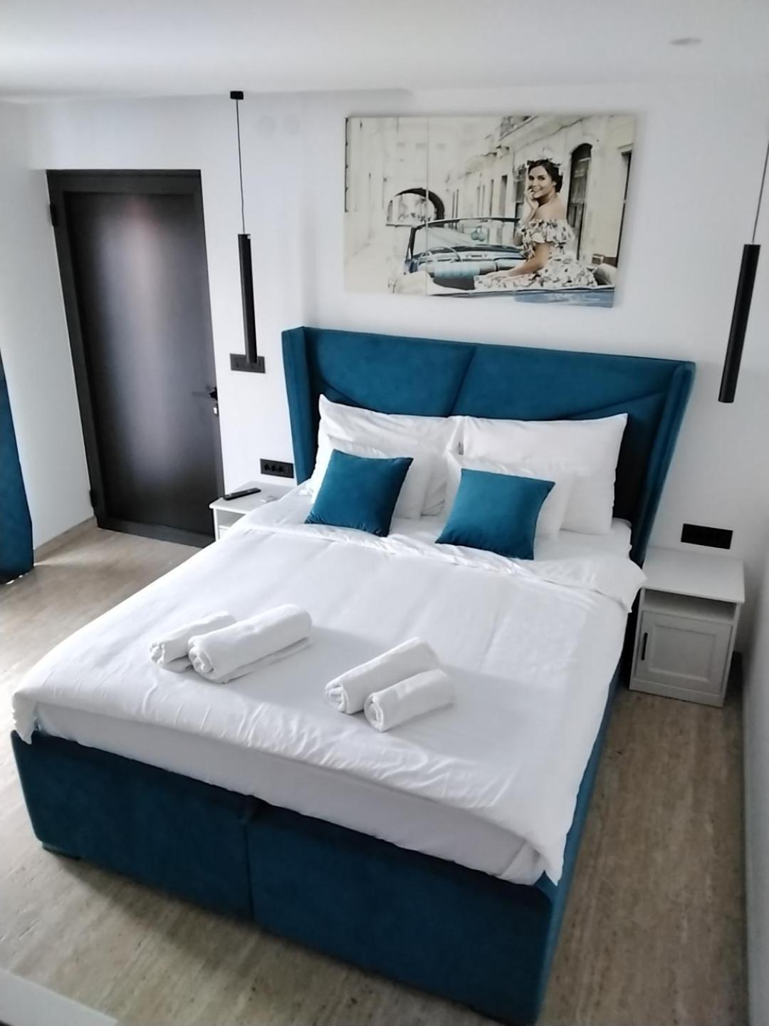Sky Apartmani & Spa Leskovac  Bilik gambar